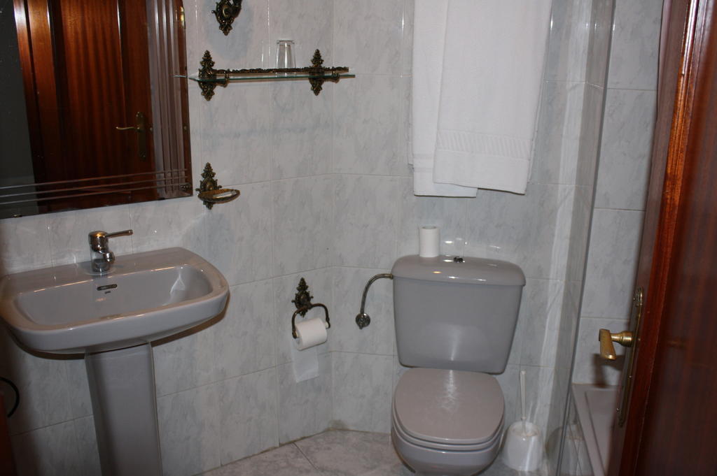 Hotel Cristaleiro Гондомар Экстерьер фото